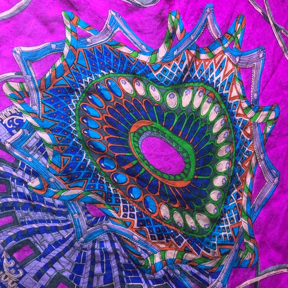 Hermes Scarf/Shawl. ‘Les Domes Celeste’. 100% Silk. Sheer. Made in France. - Picture 14 of 16